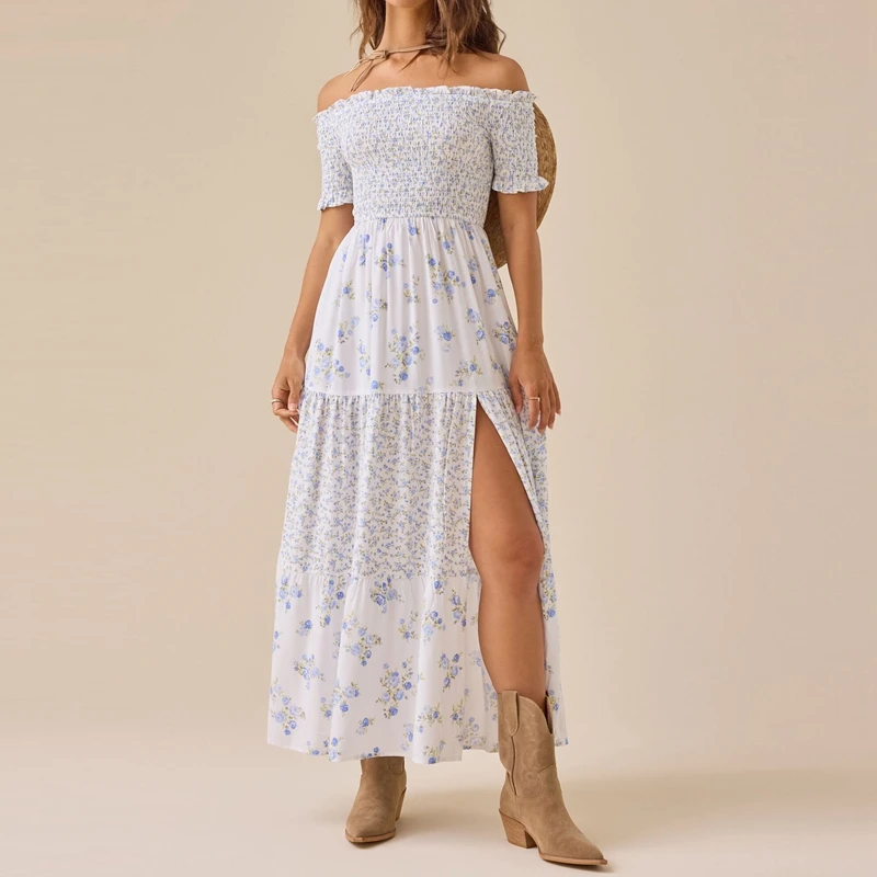 Abito estivo da donna con spalle scoperte e scollo a barchetta, stampa floreale, maniche corte, volant, busto smock, spacco alto, abito lungo e fluido