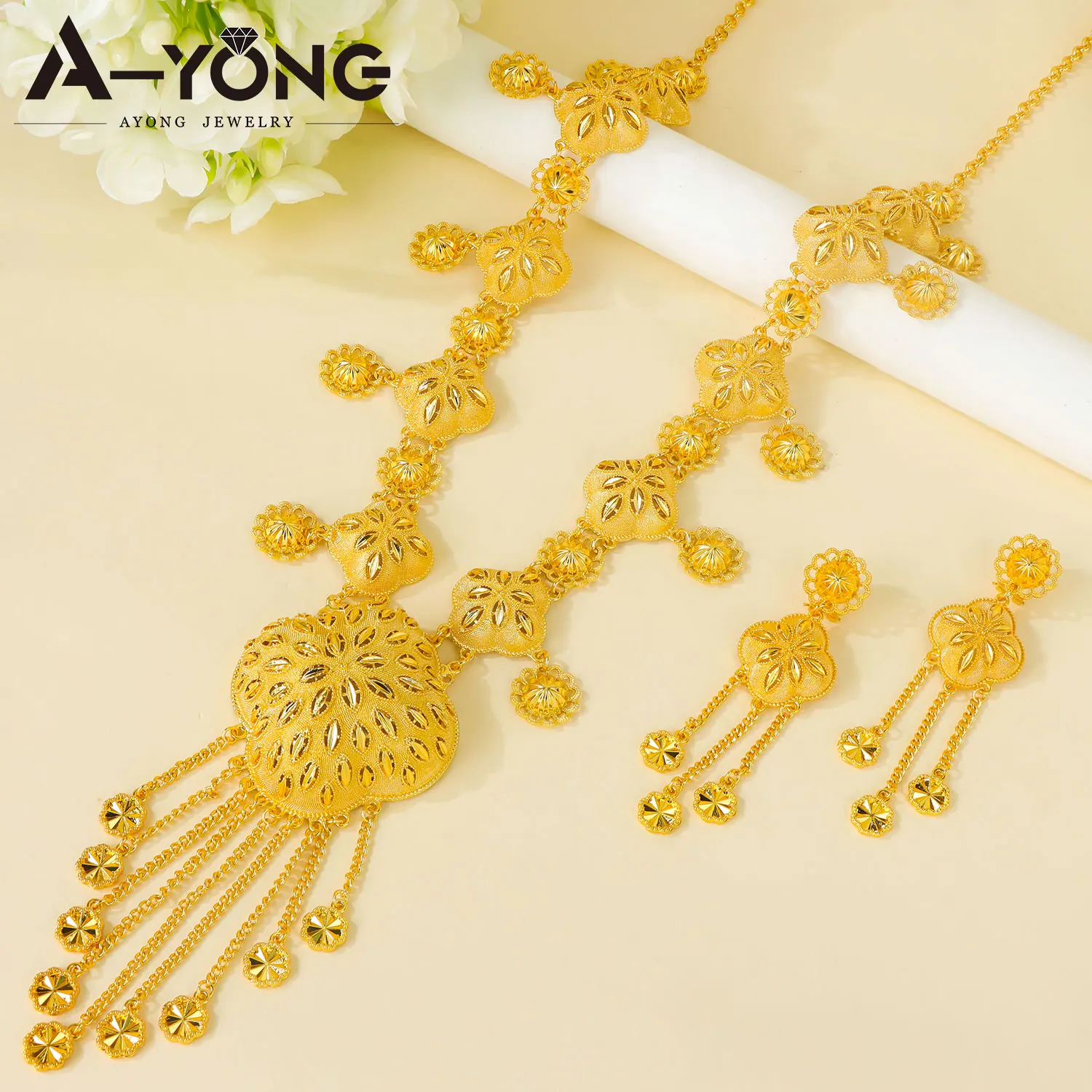 Luxuriöses Dubai Brautschmuck-Set Nigeria Goldfarben Lange Halskette Ohrringe Äthiopischer Damenschmuck für Bankette und Partys – Detail 7