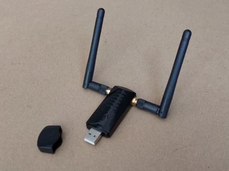 RT5572 Dual band 2.4/5G Wireless Network Card Computer Universal Monitoring Injection Kaliubuntu Debain