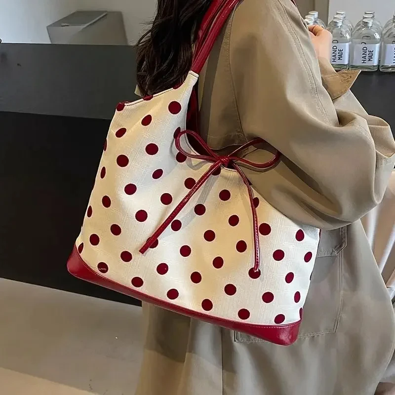 Commuter Large Capacity Boston Bag Women New Popular Canvas Polka Dot Shoulder Underarm Bag Fashion Satchels Casual Tote Package