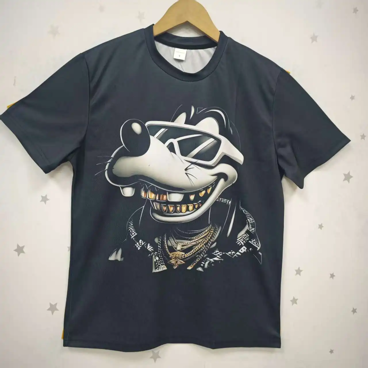 

Retro American Hiphop Short-sleeved Men's Summer Trend, Individualistic Off-the-shoulder Top, Loose Half-sleeved Trend F1