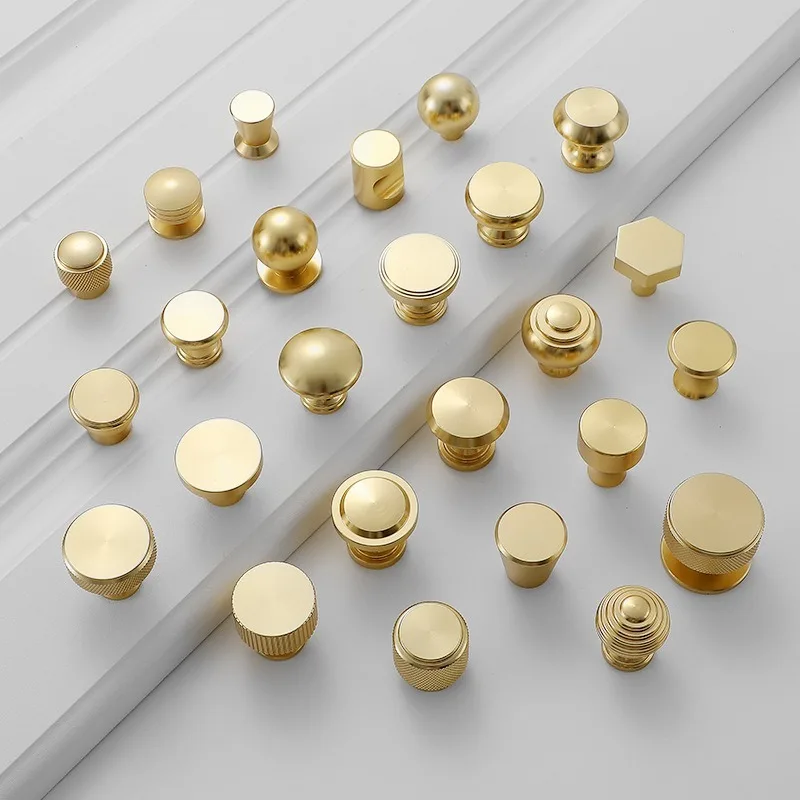 Brass Furniture Handles for Cabinets and Drawers Golden Bright Round Brushed Nordic Luxury Wardrobe Dresser Pull Door Knobs