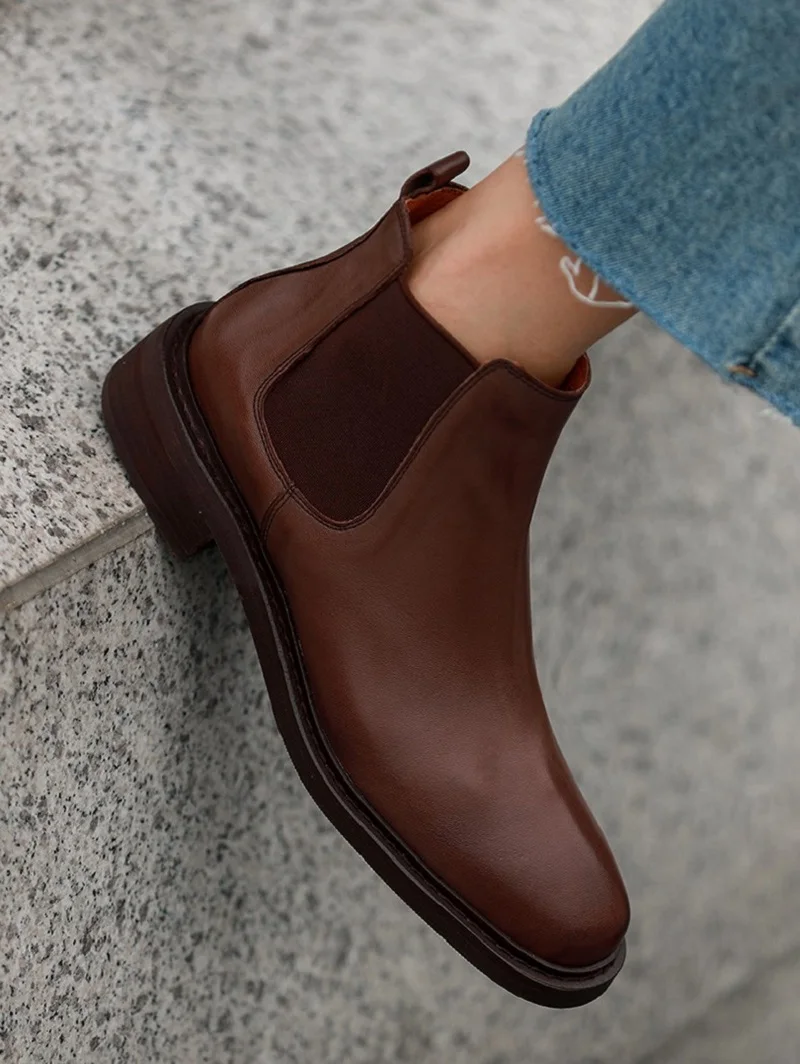 Women Chelsea Boots Basic Stylel Women Ankle Boots Autumn Winter Concise Cowhide Ladies Warm Shoes Slip On Classic Shoes