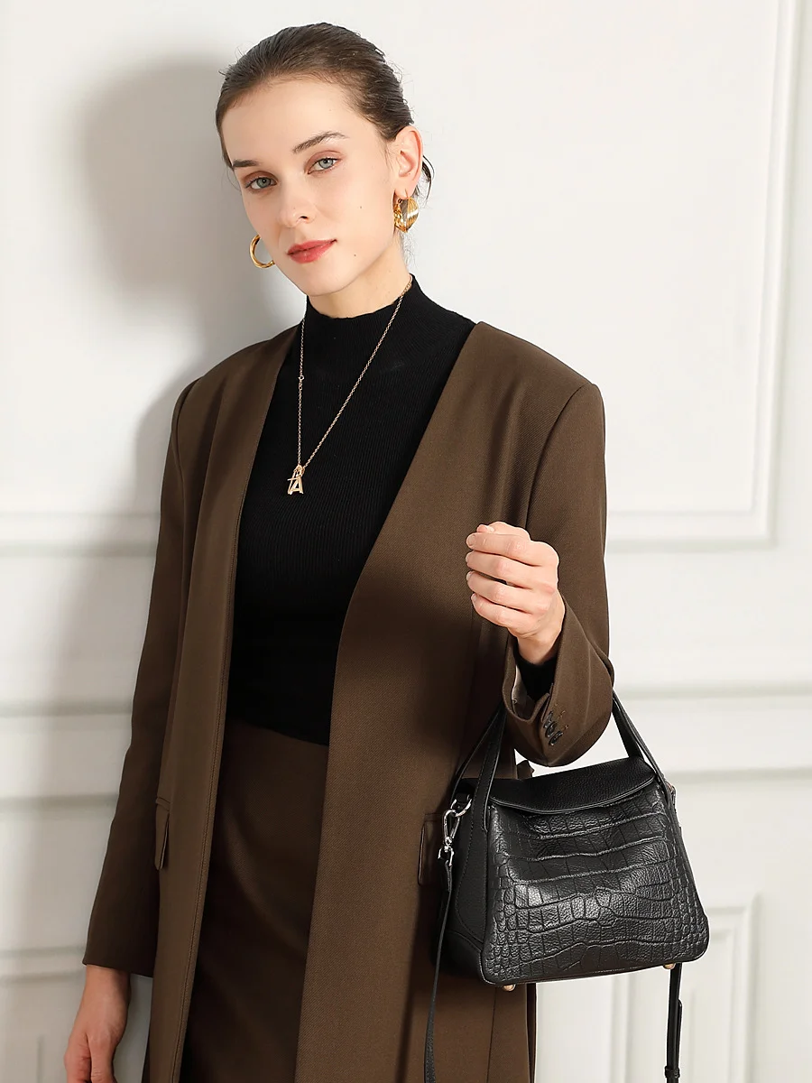 

Luxury Leather Women's Crossbody Bag 2025 New Fashion Autumn Winter Handbag Elegant Trendy Ladies Handbag Small Niche