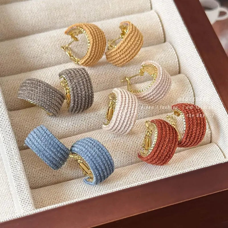 Fabric Hoop Earrings Vintage Hong Kong Style Lightweight Durable for Women Daily Commute Cute Sweet Accessory