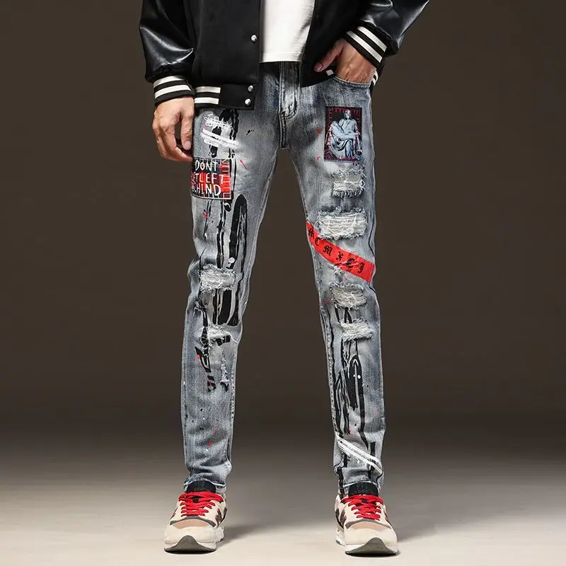 

Men's fashion brand knee hole jeans embroidered flower personality patch graffiti straight tube slim print colored pants