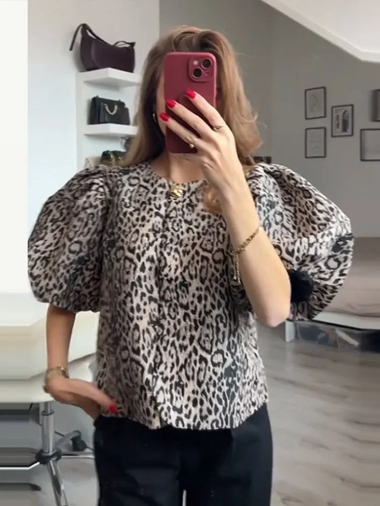 

Fashion Leopard Short Puff Sleeve Shirts For Women 2025 Spring Casual Round Collar Blouse Female Elegant Chic Lady Cropped Tops