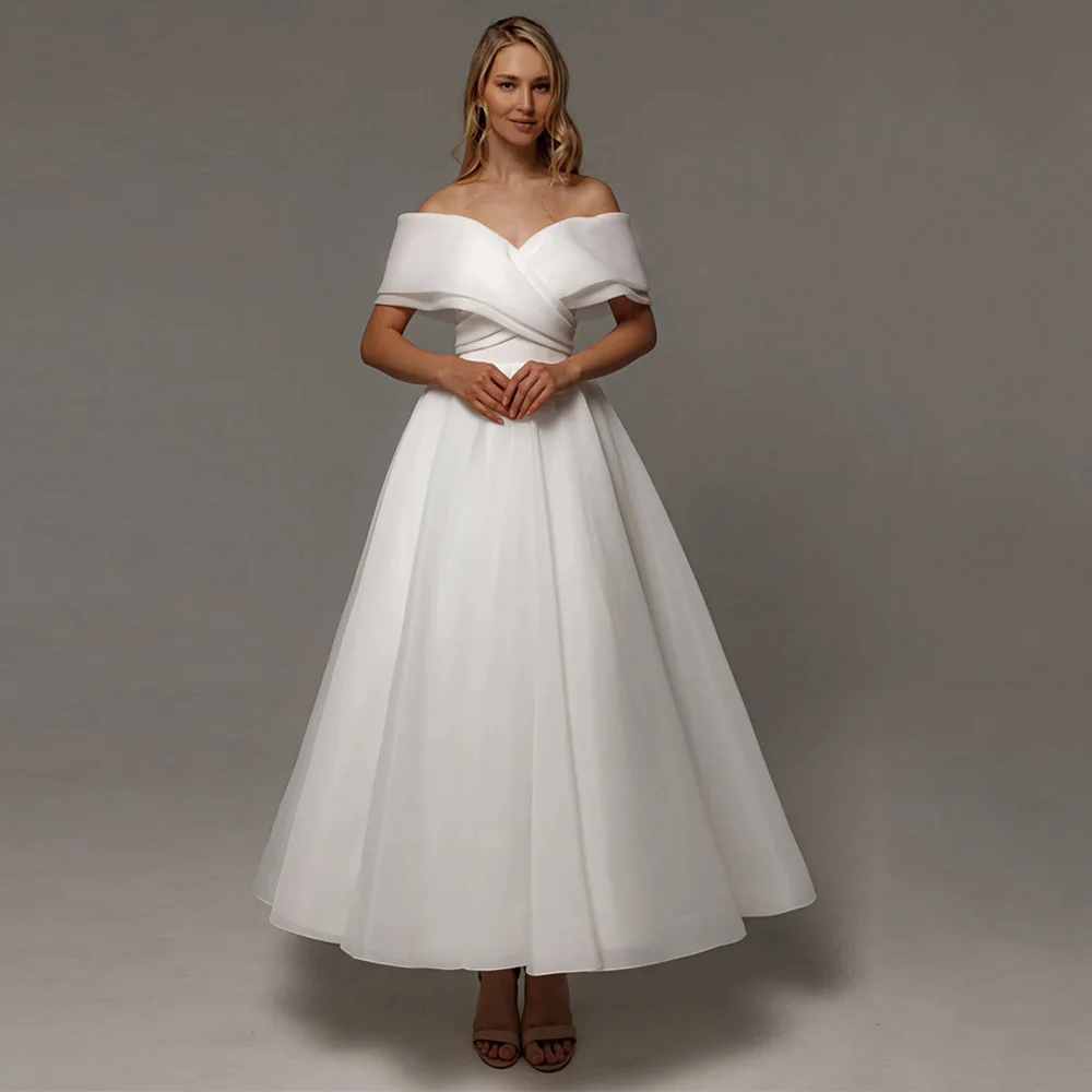 Vestido de casamento curto personalizado fora do ombro com decote em v simples uma linha organza vestido de noiva comprimento chá