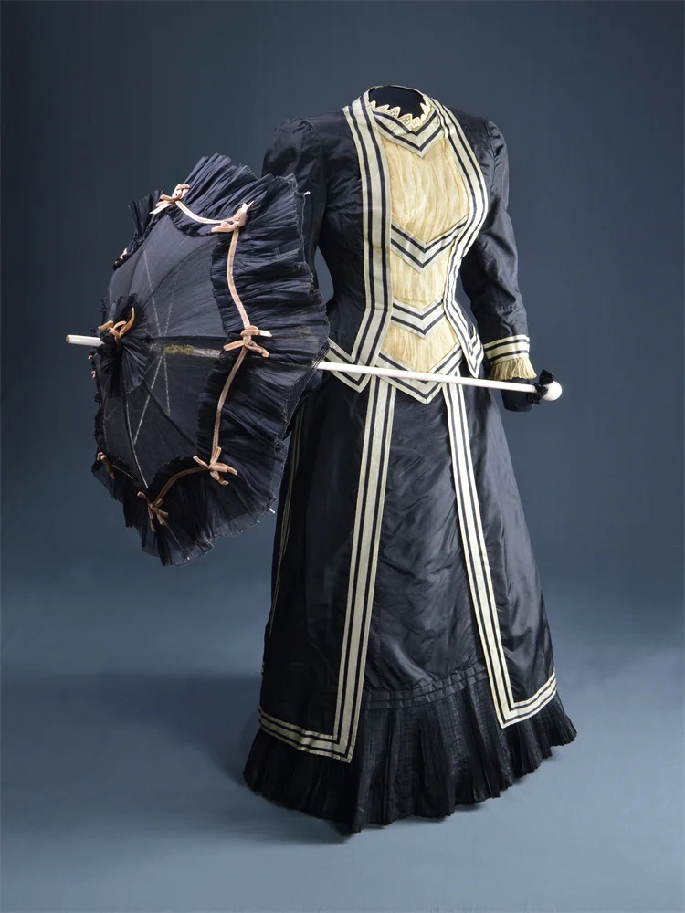 ساراتوجا جذع كليو دولين تأثيري حلي سوداء فستان الحداد الفيكتوري مسرح الكرة ثوب هالوين الزي