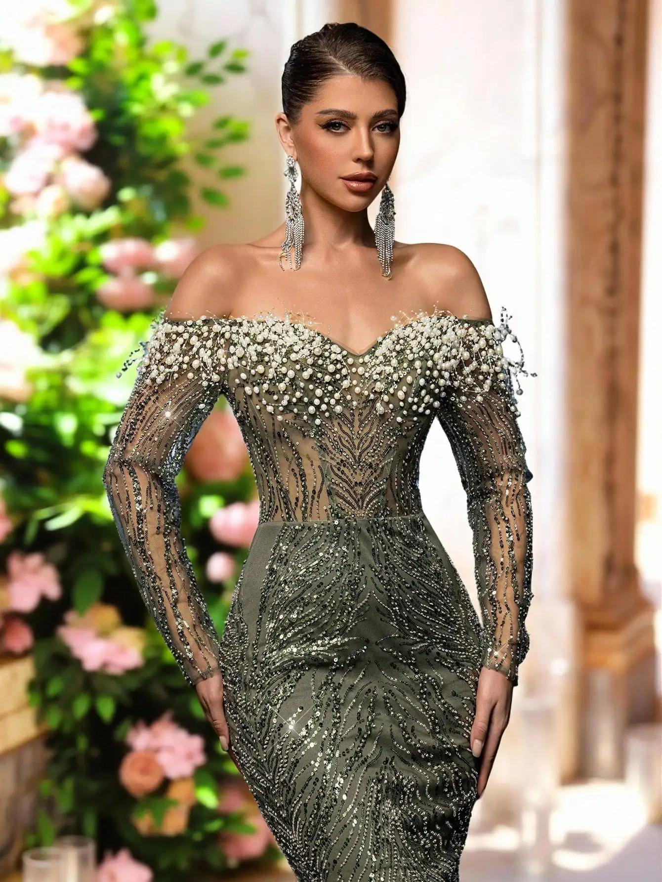 

Элегантное, роскошное, расшитое бисером цветочное платье-русалка из сетчатой ткани с длинными рукавами, идеально подходит для свадеб, вечеринок, отпуска.