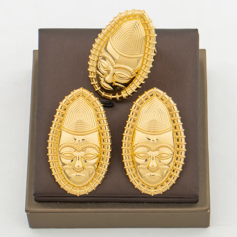 Damen-Set aus 18K vergoldeten afrikanischen Tribal-Masken-Ohrringen und -Ring, ethnischer Statement-Schmuck, Geschenk für Party und Hochzeit – Detail 1