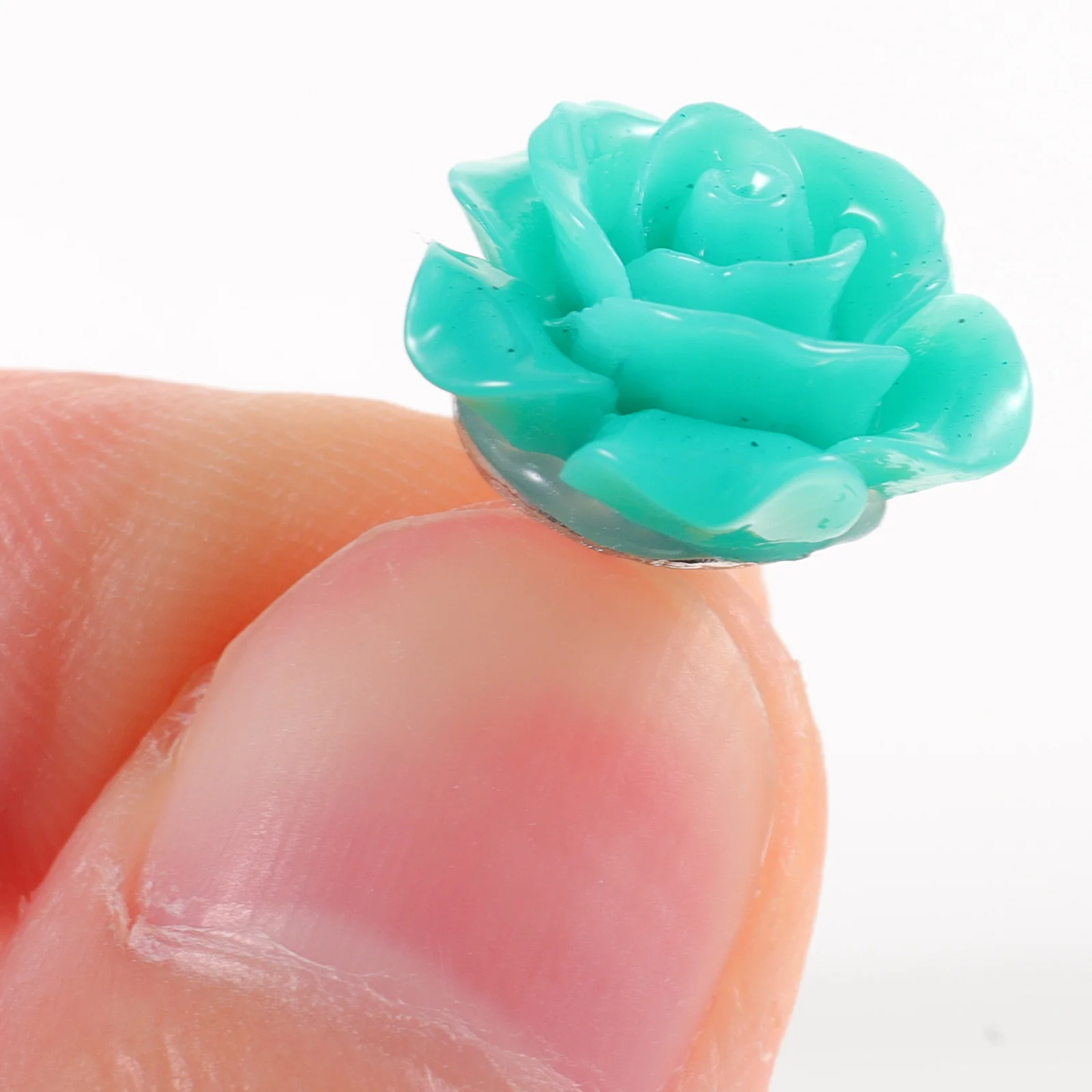 

30pcs Flower Shape Push Pins Multi-Function Thumbtacks Delicate Map Accessories Reusable Home Supplies Compact Decorative