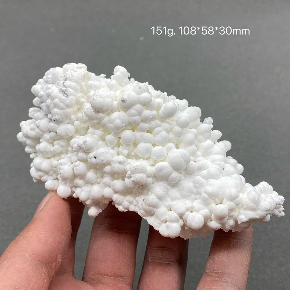 Natural hydrozincite Mineral specimen stone Crystal flower mineral crystal specimen stones and crystals （fluorescence effect）