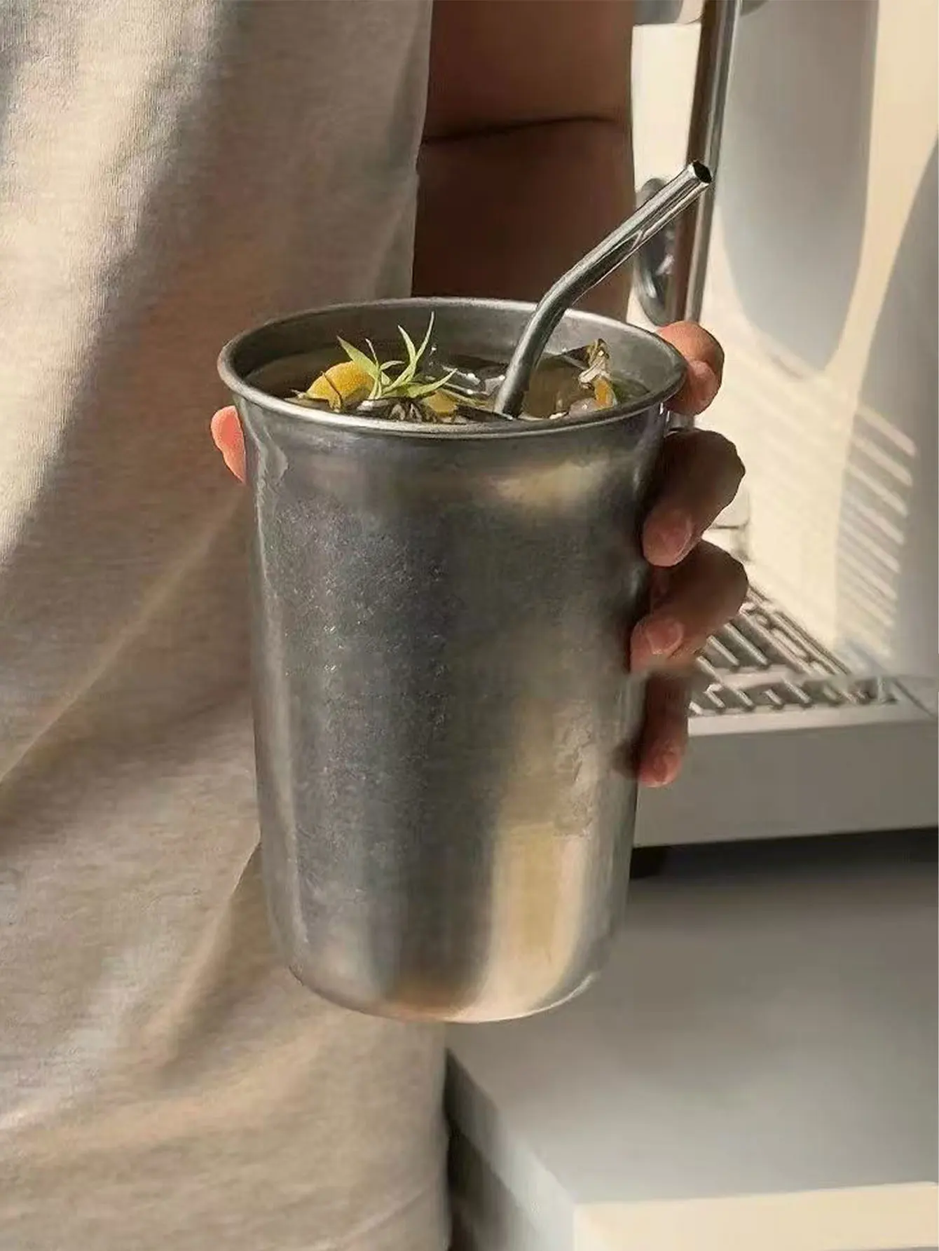 304 Large-Capacity Craft Beer Cup with a Stylish Design, American-Style Draft Beer Cup, Retro Water Cup, Cold Drink Cup, Industrial Style Cup, 1 Piece