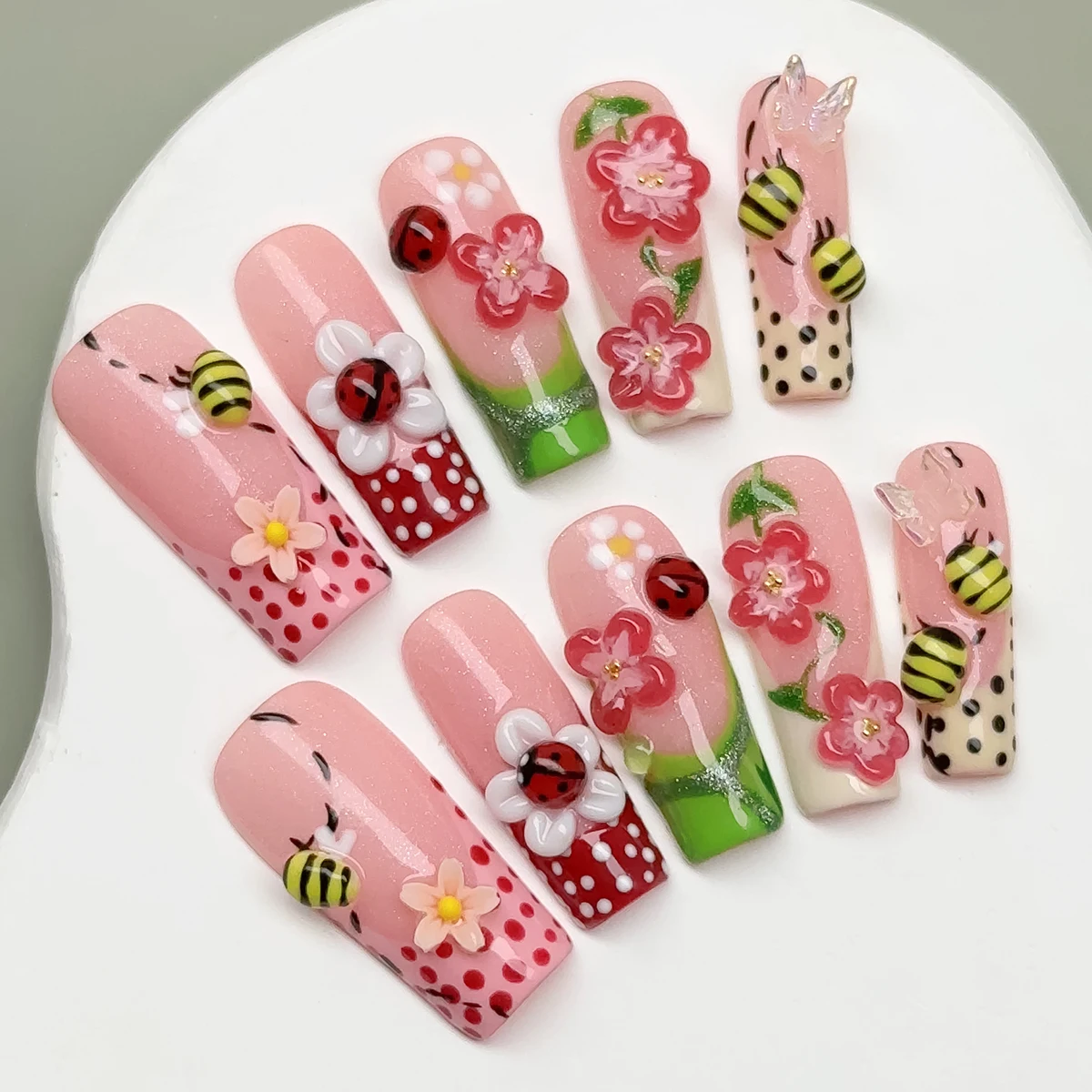 10pcs handmade press on nails long square fake nails，Polka Dot Color-Contrast embossed small flower bee ladybug fake nail