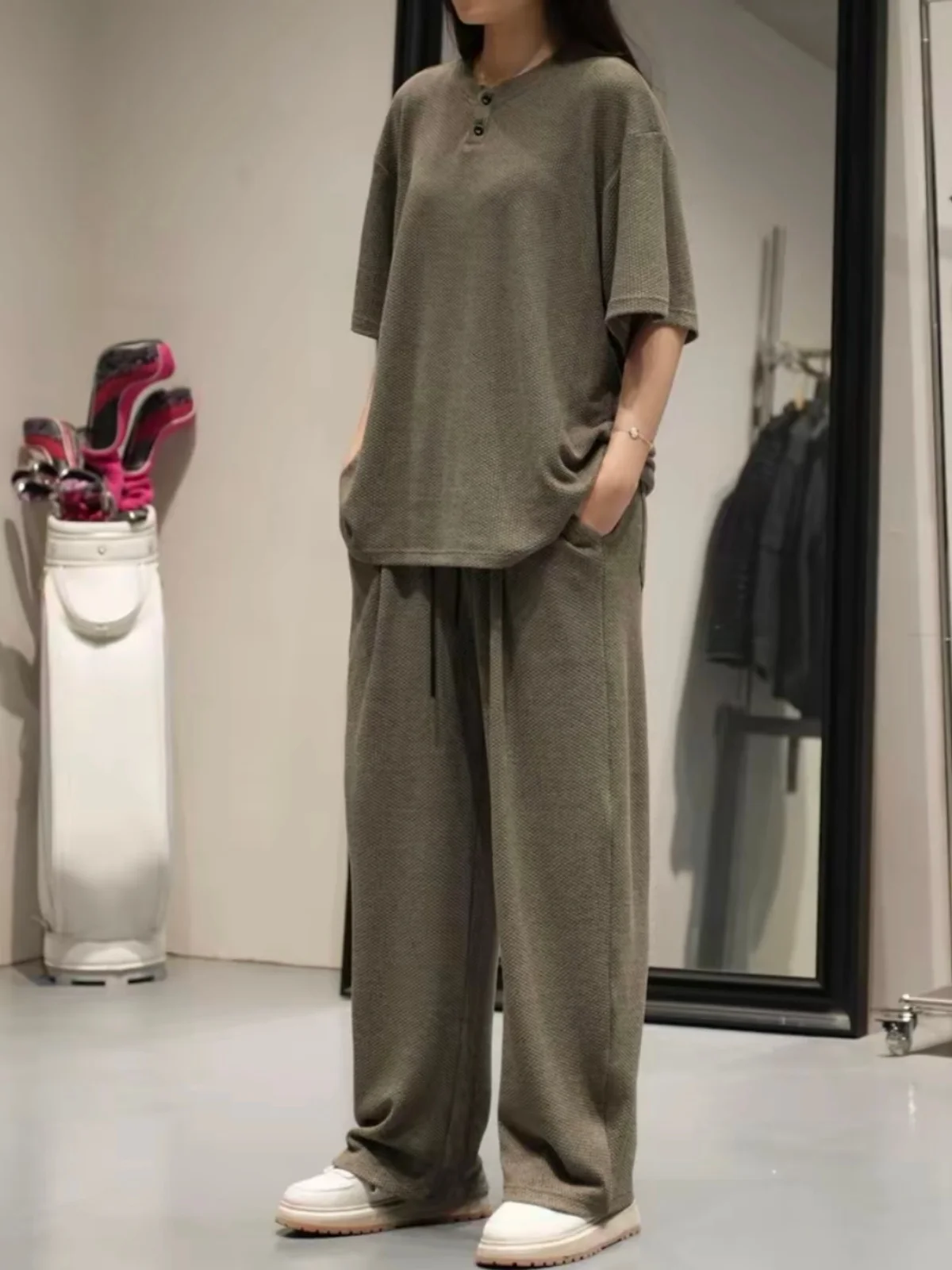 Spring Summer Casual Sportswear Set round Neck Short Sleeve T-Shirt Long Pants Two Piece Set for Men And Women American Trend...
