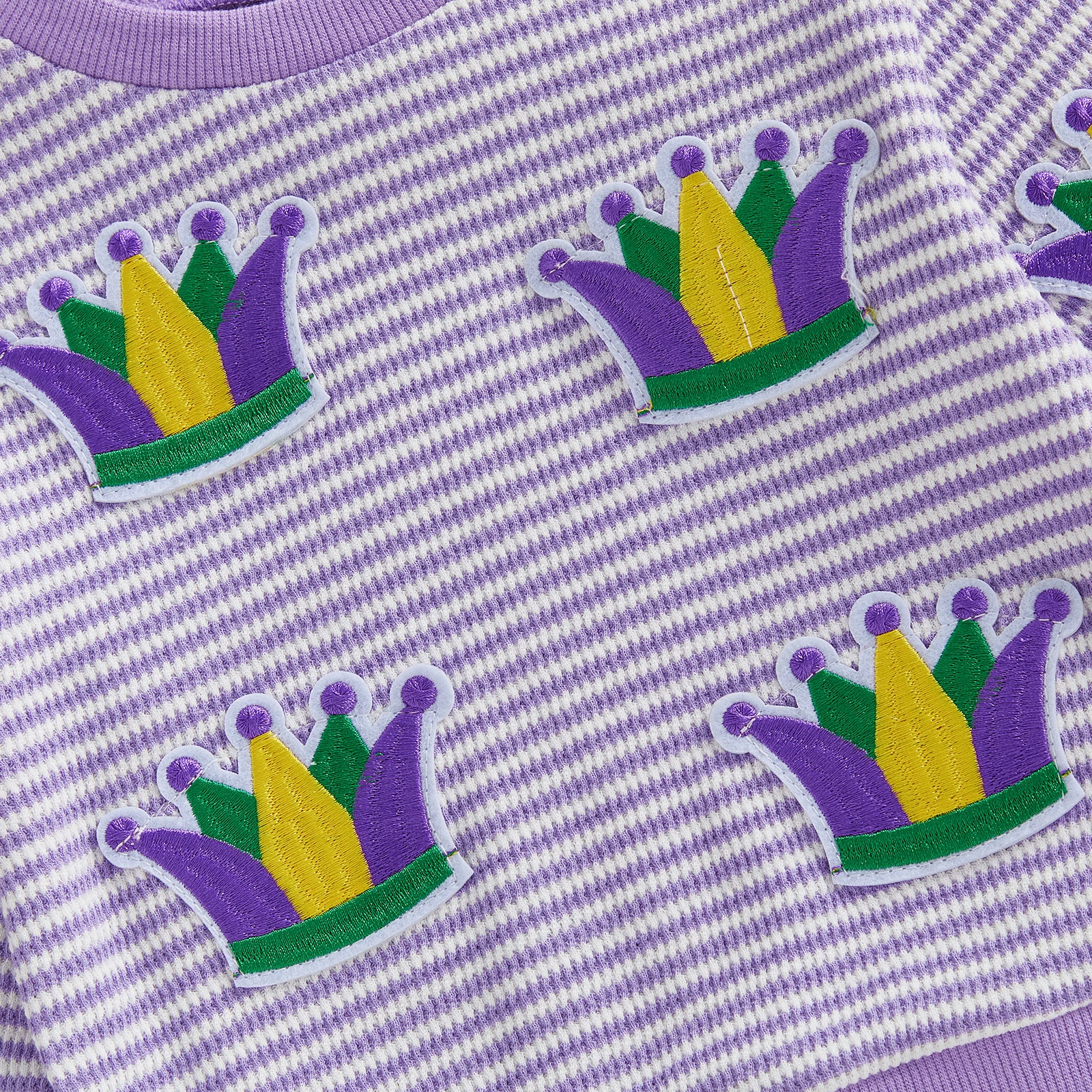 بلوزات كرنفال للفتيات الصغيرات بأكمام طويلة ورقبة دائرية ومطرزة على شكل تاج بلوفر مخطط