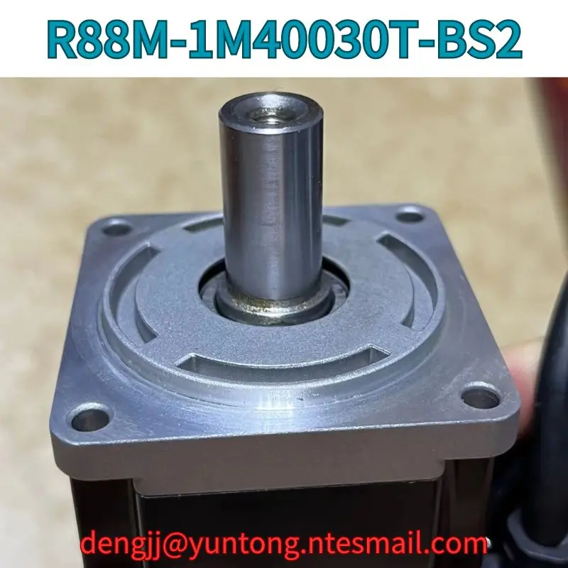 Used R88M-1M40030T-BS2 motor test OK Fast Shipping