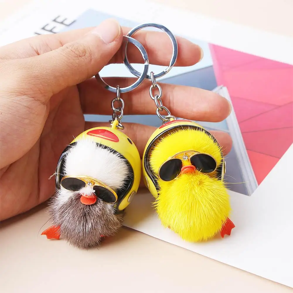 

Cute Yellow Fur Duck Keychain Cool Helmet duck Key Rings Animal Bag Pendant Car Keyring Lovely Small Gifts for Friend
