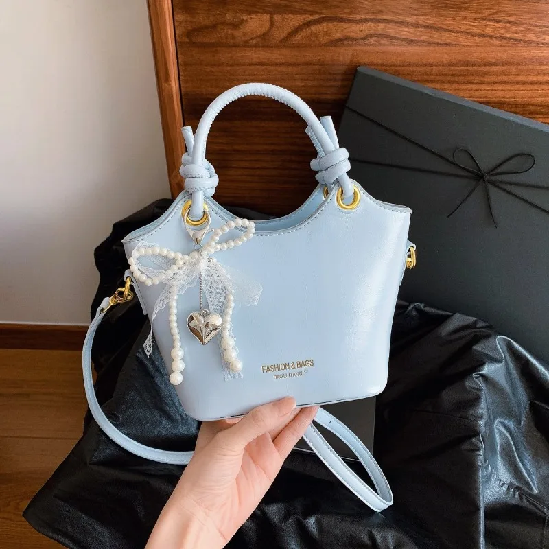 

Fashionable Messenger Bag Women Multifunctional Crossbody Shoulder Bag Light Luxury For Urban Lifestyle And Commuting