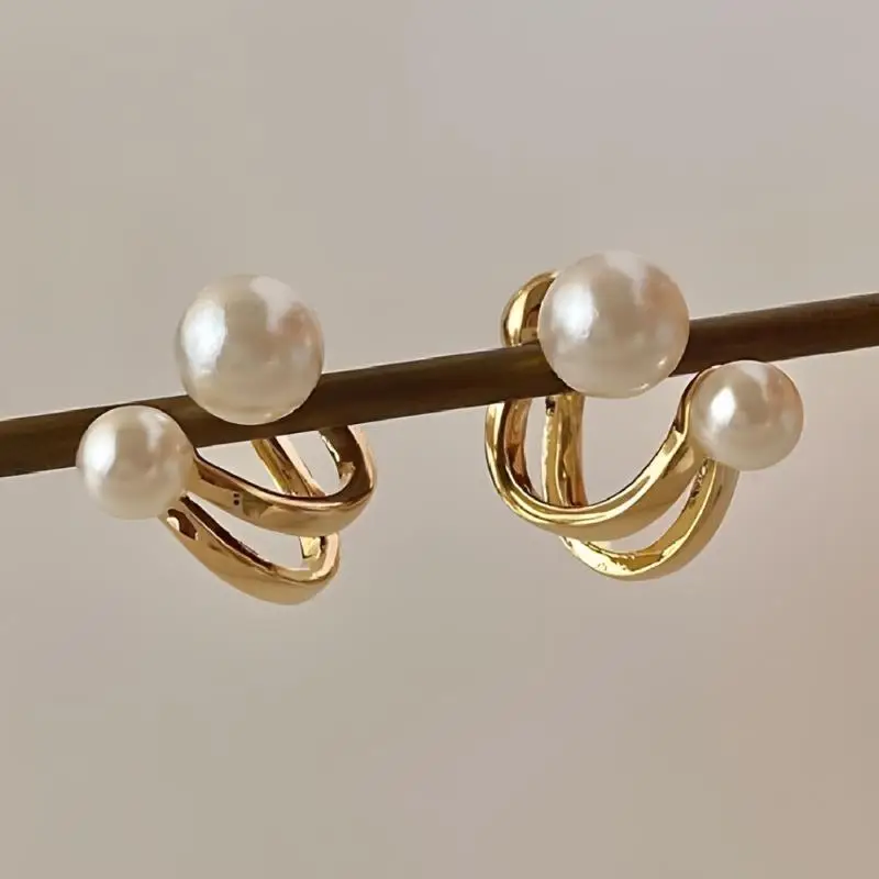 French Vintage Pearl Stud Earrings for Women Non-Faded Waterproof Fashion Jewelry for Daily Wear Music Festival Accessories