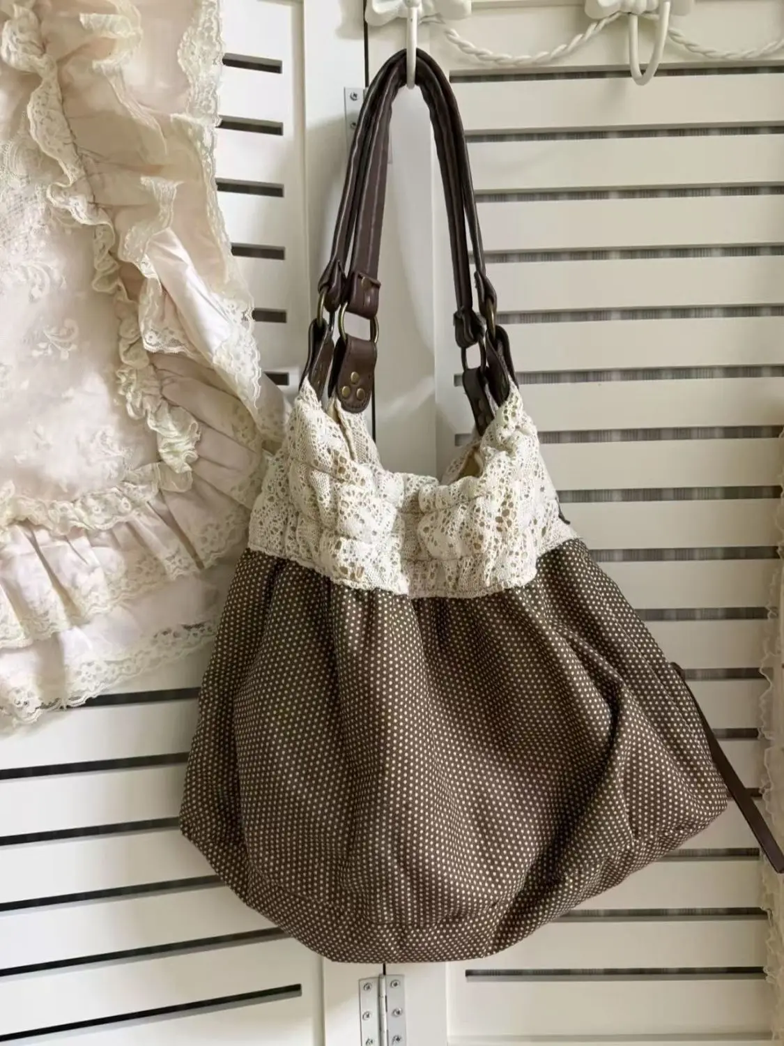 

Retro Lace Polka Dot Shoulder Bag For Sweet Girls 2025 New Winter Y2k Underarm Bags Lady Autumn Patchwork Handbag Large Capacity