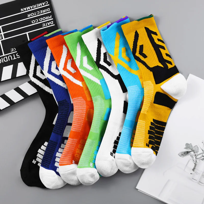 

Elite Men's High Tube Sports Basketball Socks With Thickened Towel Bottom For Breathable Sweat Wicking Sports Socks