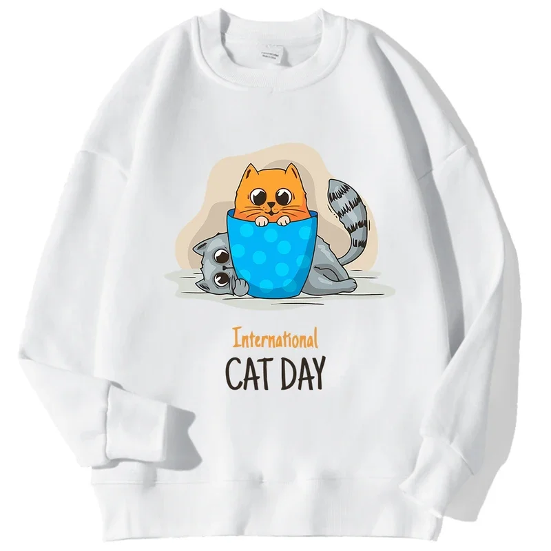 

Two Cats Playing In A Bucket Sweatshirt Men Street Autumn Hoody Loose Oversize Soft Hoodies Hip Hop Warm Fashion Pullover Tops