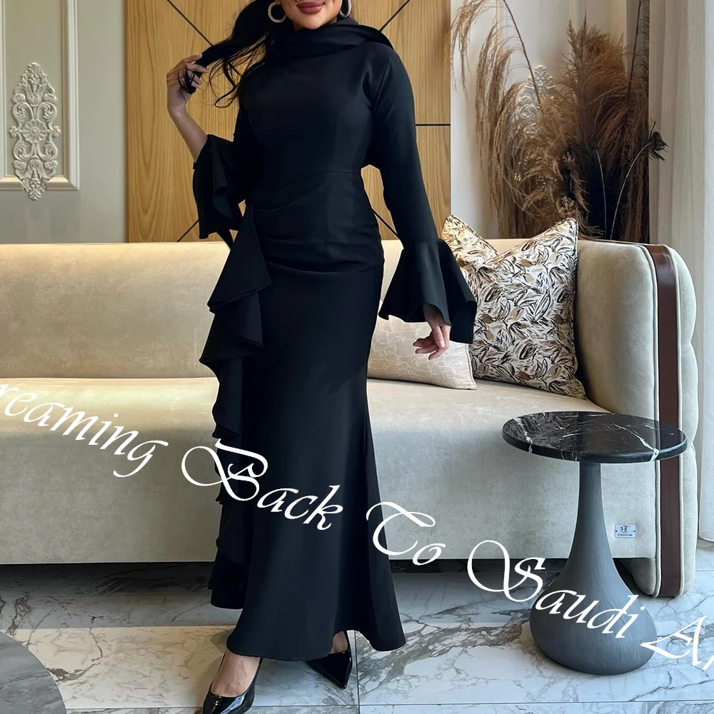 Aangepaste moderne gedrapeerde plooi hoge halslijn enkellange rechte beroemdheidsjurken jersey lange mouwen gelaagde gordel vestido d