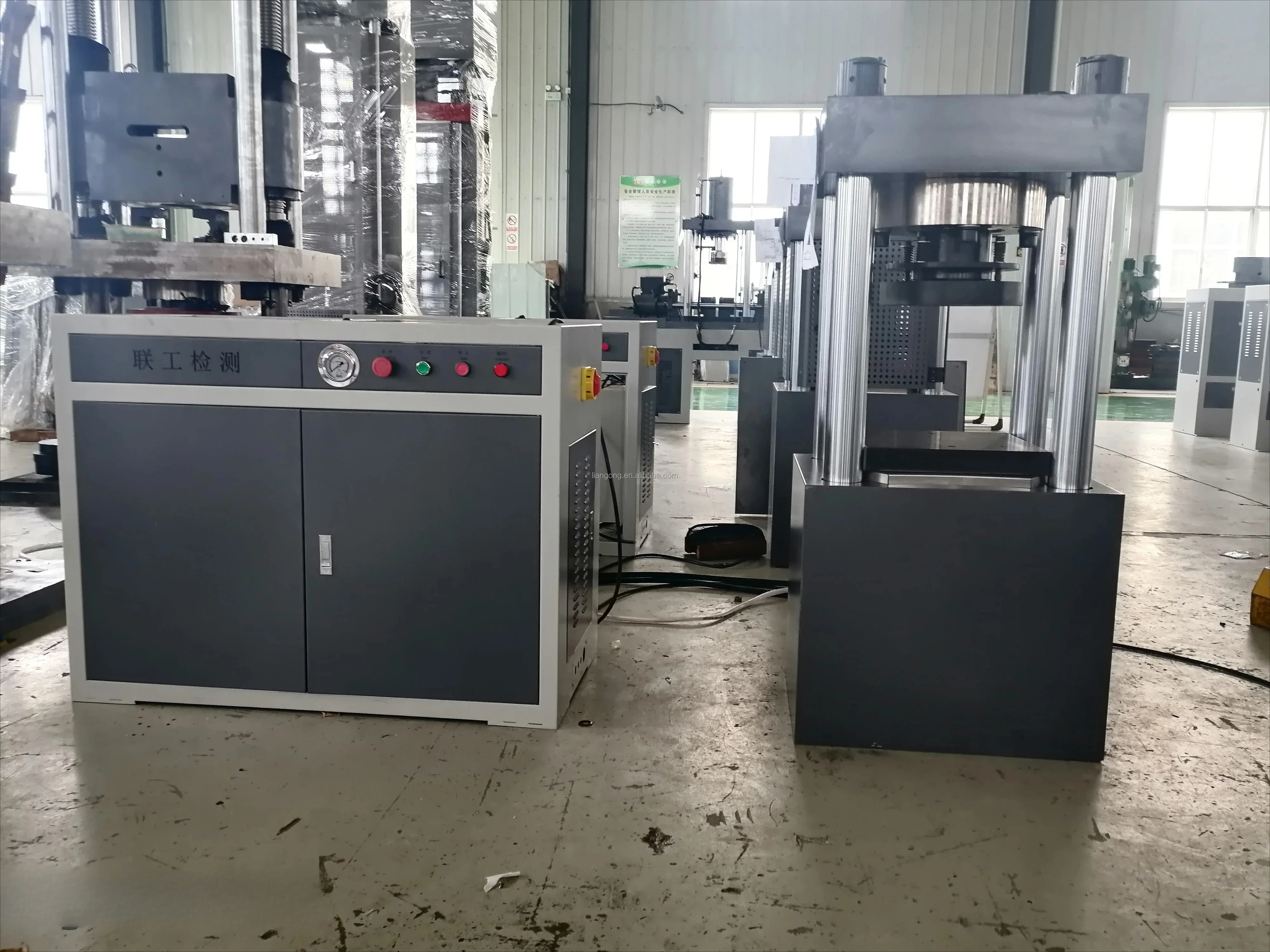 Computer-controlled Hydraulic Masonry Cement Concrete Compression Testing Machine For Building Materials YAW-2000D
