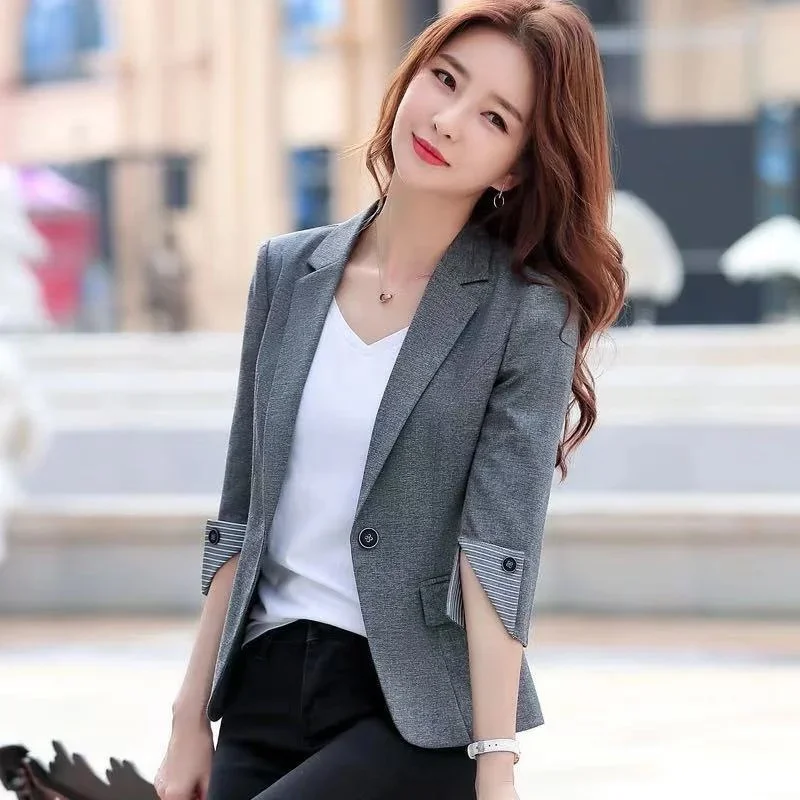 Women Blazer New Korean Spring Summer Fashion Three-Quarter Sleeve Office Ladies Suit Casual Short Blazer Coat Female Outer