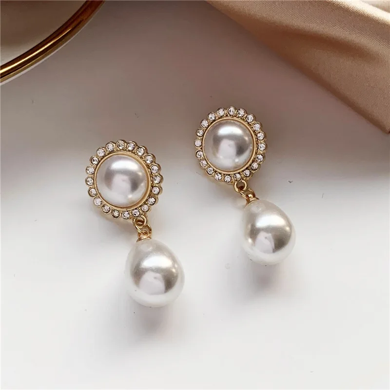 Pendientes de perlas estilo coreano para mujer, aretes colgantes, Estilo Vintage, palacio barroco, elegante, para fiesta, 2020