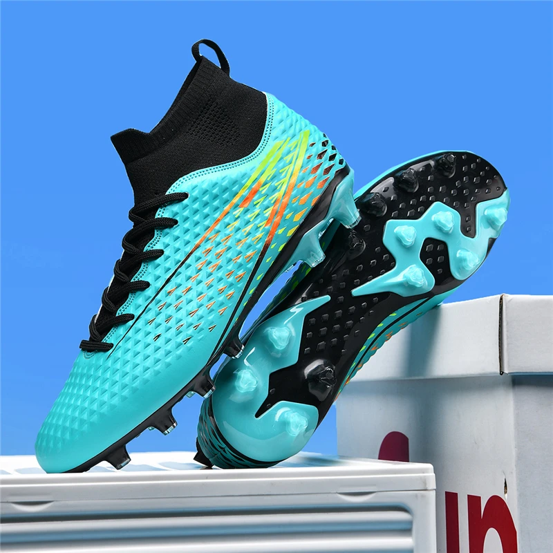Soft minimalist football cleats shock absorption mesh lining stable ground studs teen indoor futsal  match training footwear