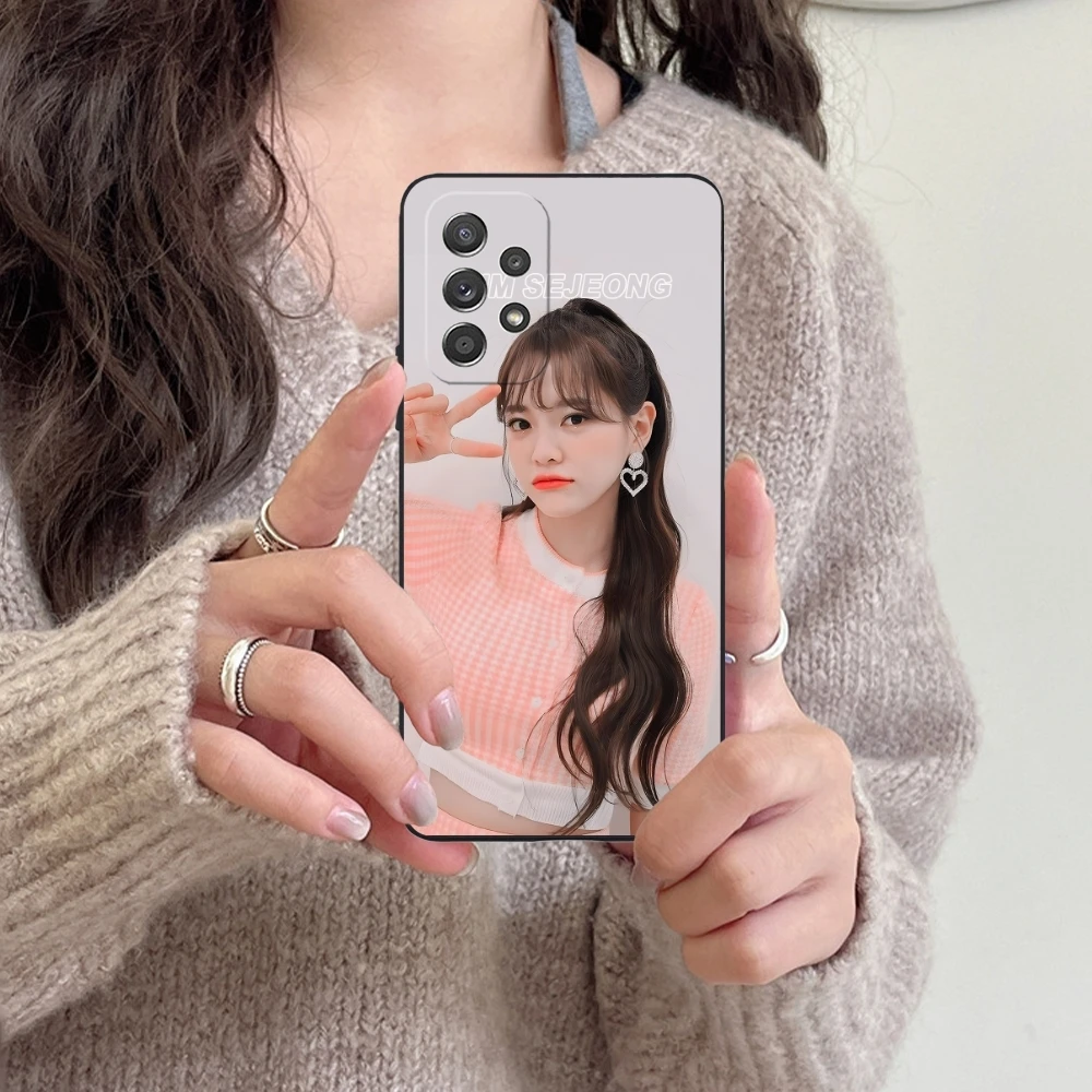 Cute Kim SeJeong Mobile Cell Phone Case for Samsung Galaxy A91 73 71 70 54 53 52 34 24 23 21 S 5G Black Soft Phone Cover Shell