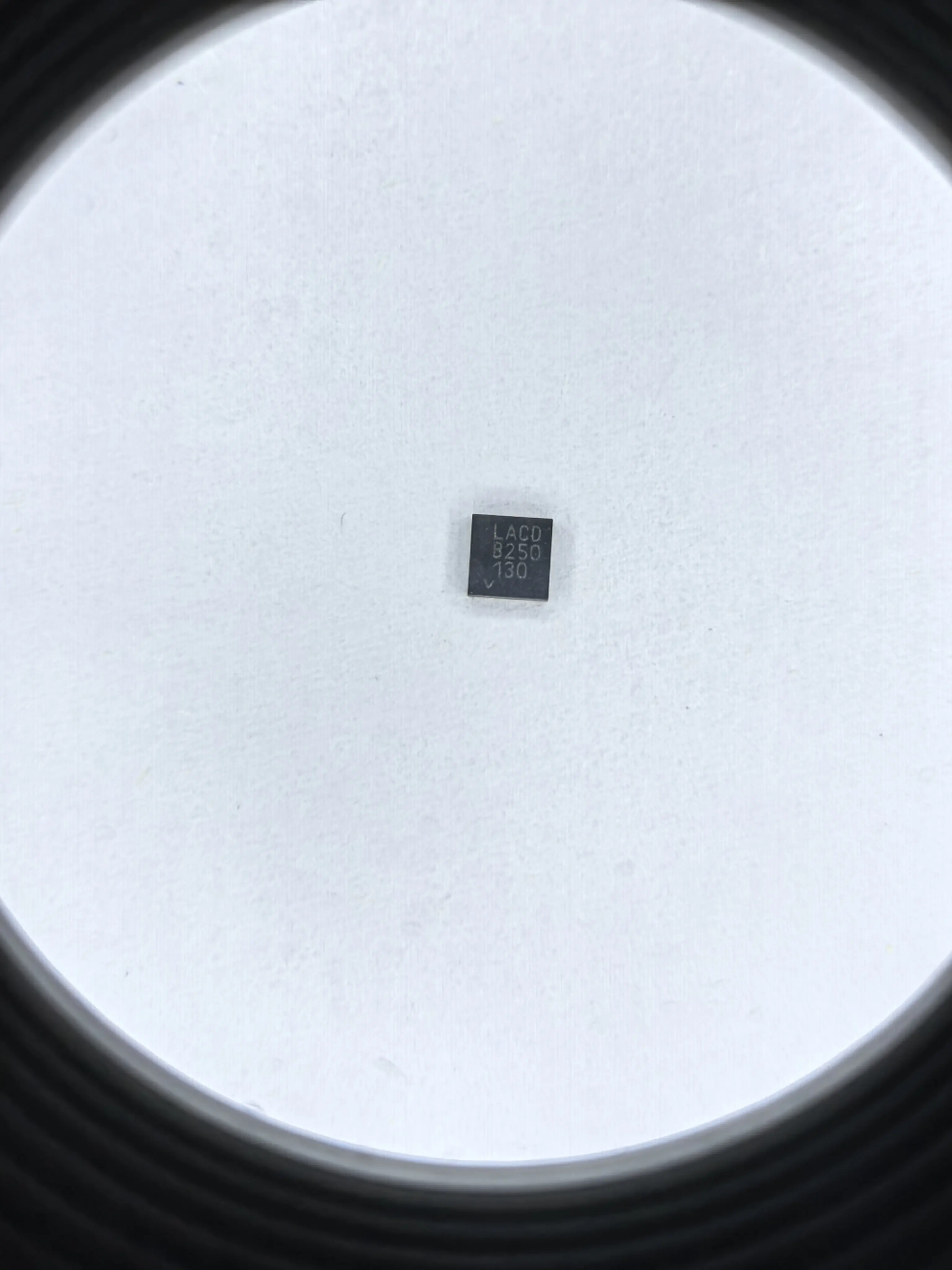 LT6011ACDD LT6011AIDD LT6011CDD LT6011IDD LT6011 - Dual/Quad 135uA, 14nV/rtHz, Rail-to-Rail Output Precision Op Amp