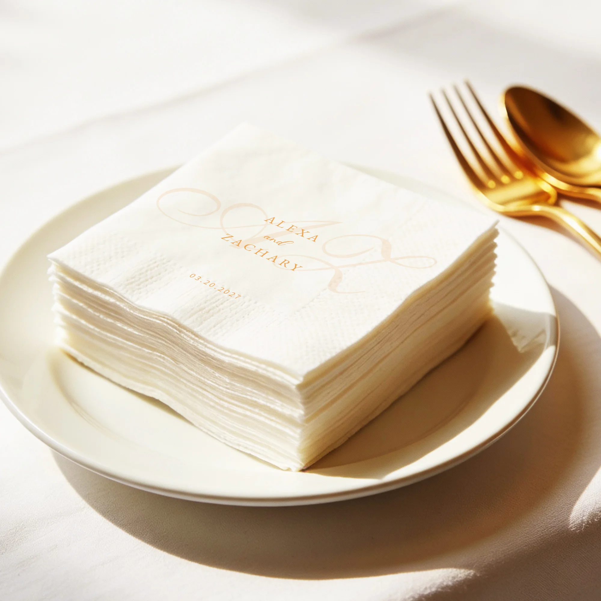 Personalisierte Servietten, 3-lagige, individuell gestaltete Cocktail-Servietten, Partydekoration, Einweg-Papierservietten für Hochzeiten, Brautpartys und Jubiläen. – Detail 4