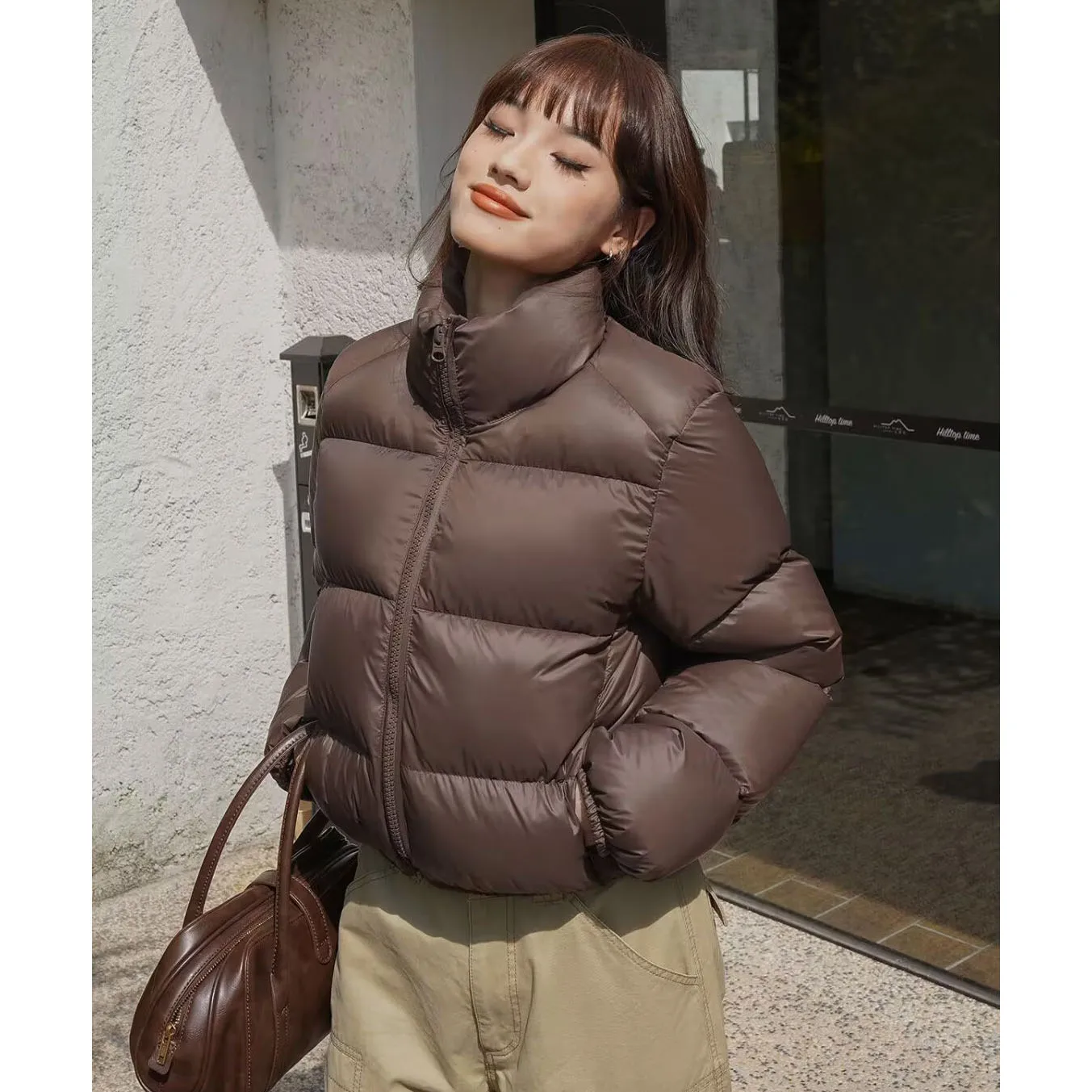 المرأة قصيرة أسفل معطف القطن شتاء جديد الوقوف طوق سترة منتفخة سترة سميكة معطف دافئ أسود سيدة مبطنة بالقطن أبلى