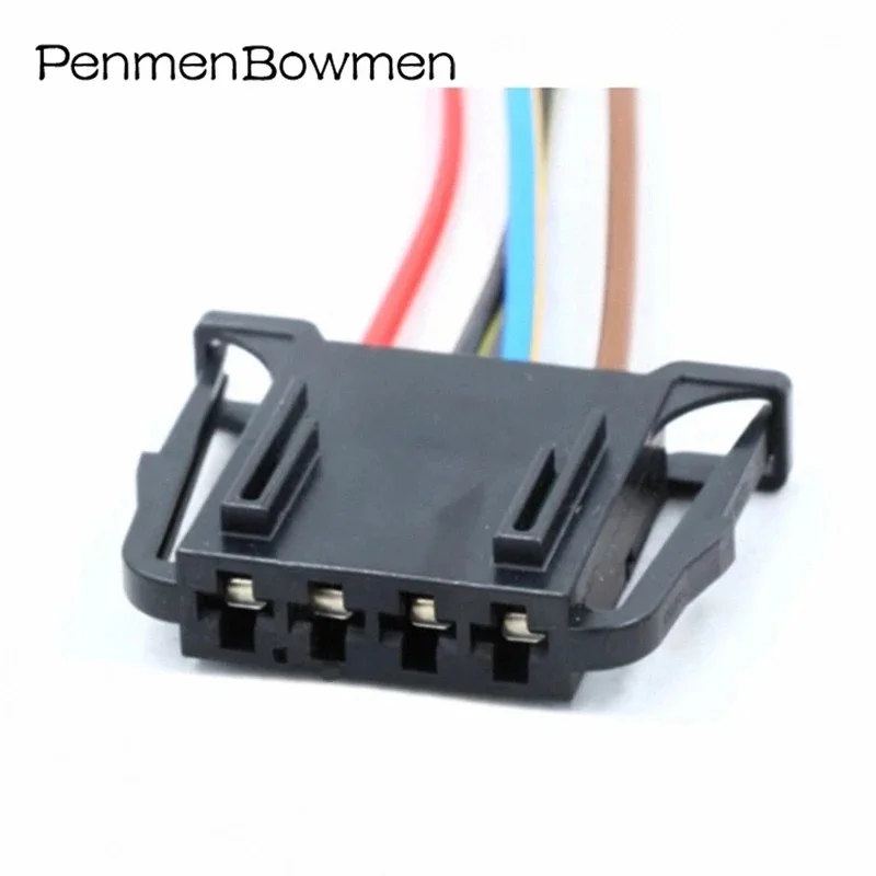 1 Set 4-Pin Auto-Türeinsatzstecker Bremslicht Rücklicht Elektronischer Steckverbinder Kabelbaum 4D0972704