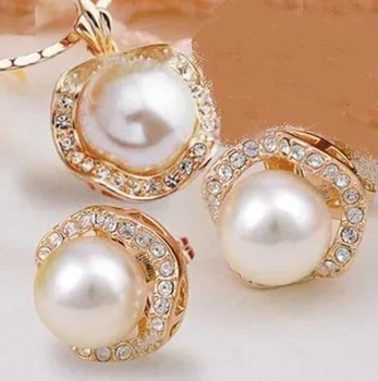 

Grosir partai wanita Perhiasan bridal GP kristal shell pearl liontin kalung anting set-Pengantin jewel