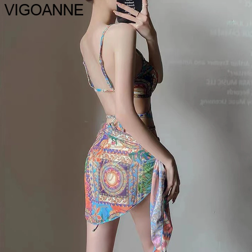 VigoAnne Sexy Print Closed 3-częściowa spódnica z wysokim stanem Bikini Set Women 2025 Cross Hollow Swimsuit Blackless Push UP Strój kąpielowy