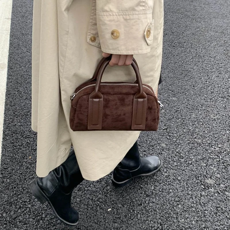 

Ladies Messenger Bag Made Of Ocean-Printed Leather Boasting Casual Paris Stylish Daily Style​