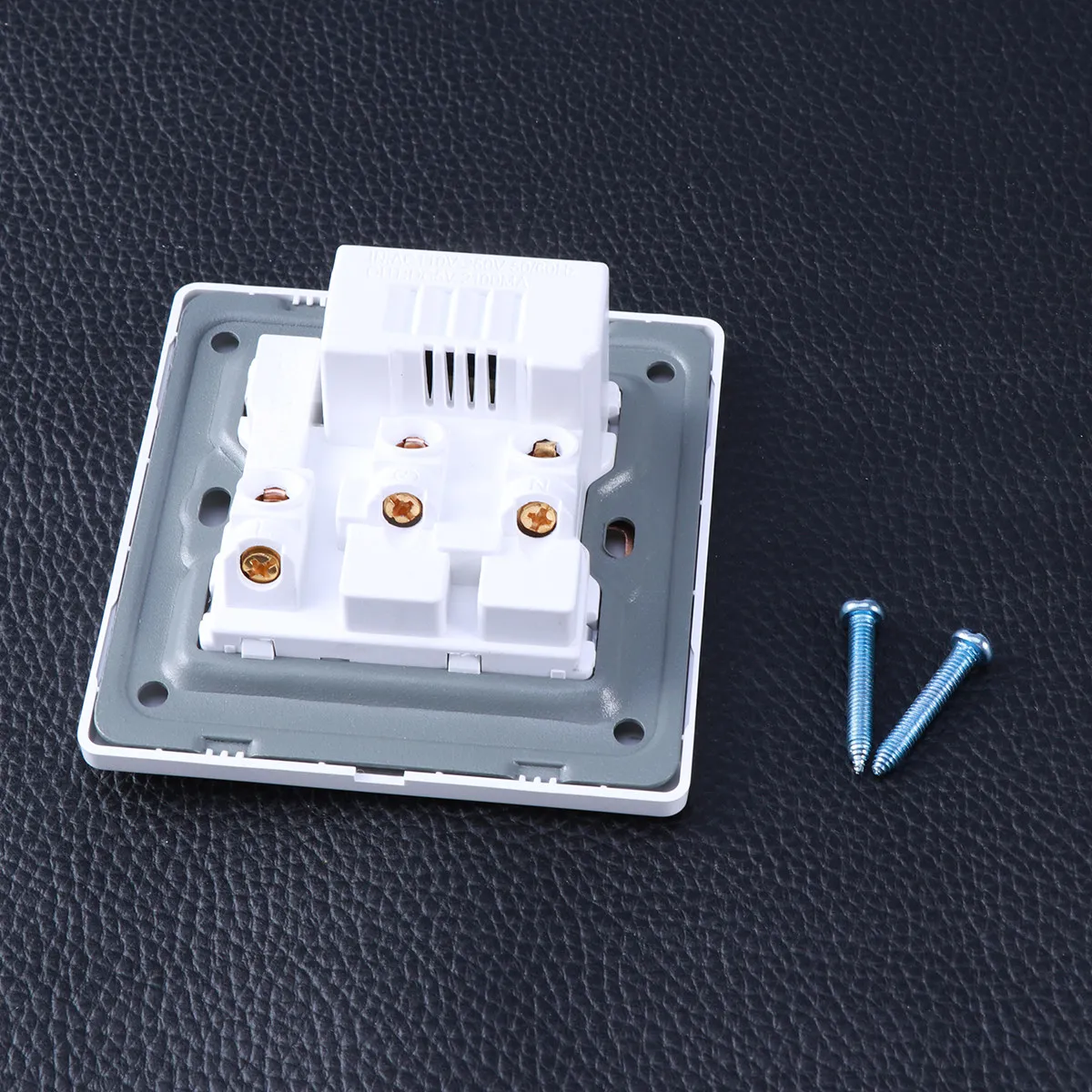 Universal Dual USB Wall Socket Charger 3-Pin Power Outlet Face Plate Panel 2A Output Power on Off for Cellphones Tablets Digital