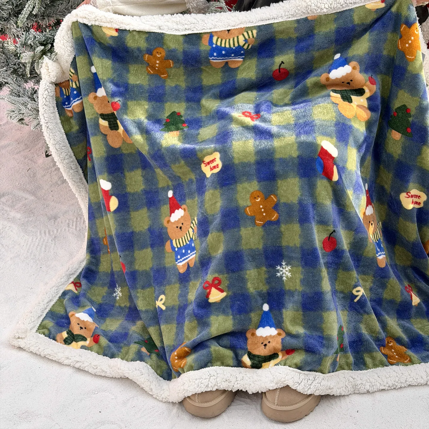 Milk Fleece Christmas Bear Blanket Thickened Lamb Velvet Cover Blanket Office Single Nap Blanket Large Size with Hidden Zipper