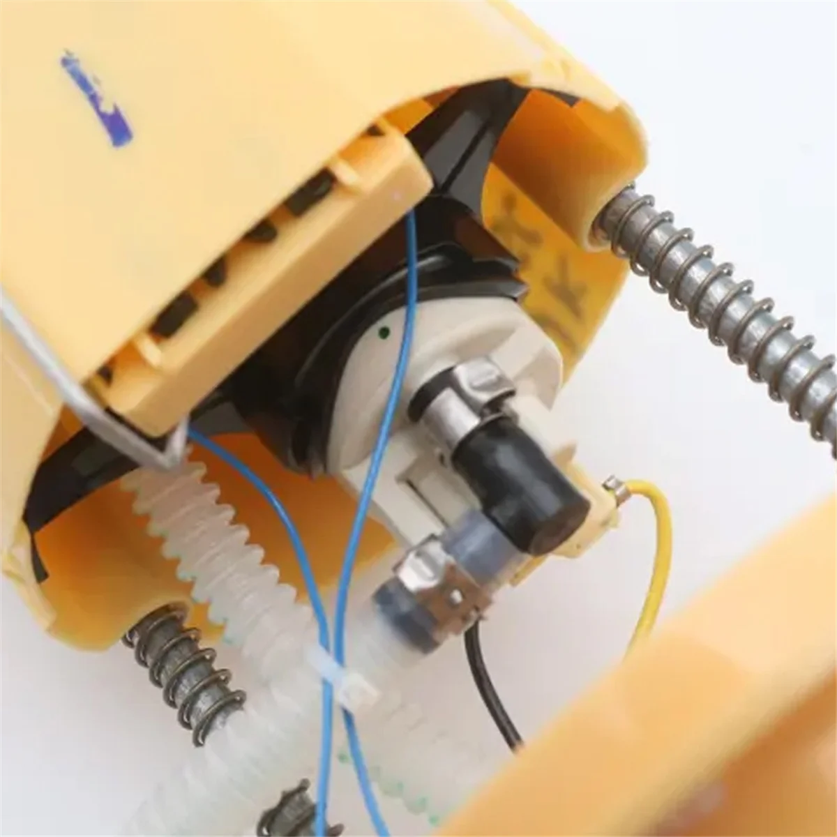 燃料ポンプモジュールアセンブリ ジープラングラー JK 2.8 L ディーゼル 2007-2011 52126005AB