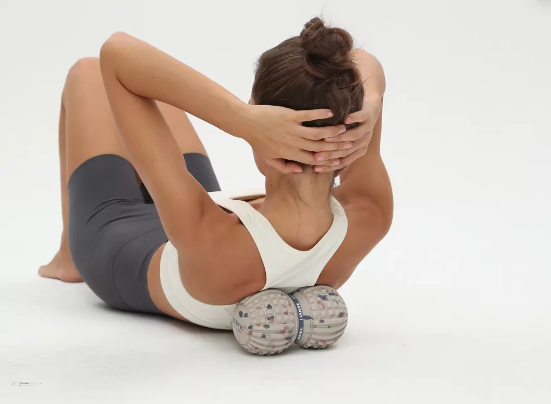 Chinese-Style Charcoal Gray EVA Fascia Ball Set with Three Raised Nubs, for Relieving Muscle Soreness Throughout the Body.