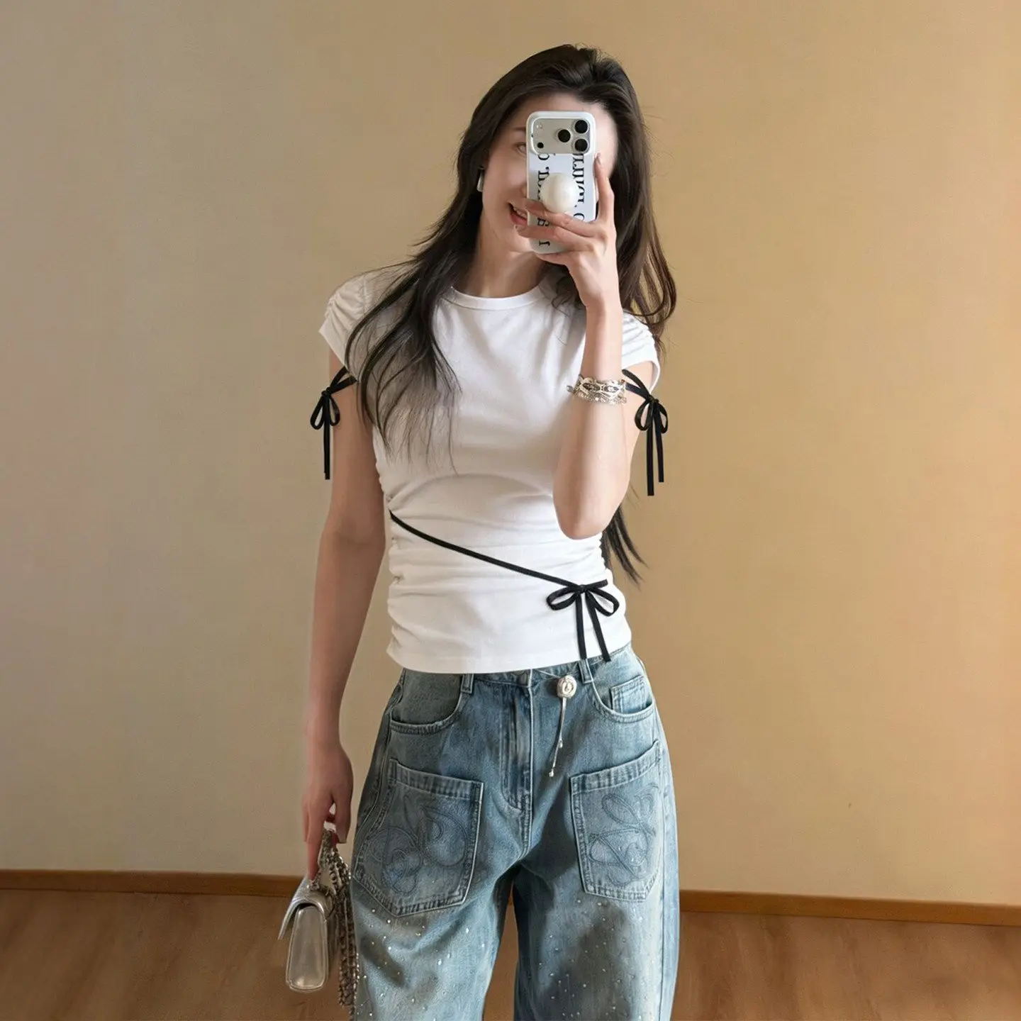 Crew Neck Pleated Slim-fit Short-sleeved T-shirt 2026 Summer White Top
