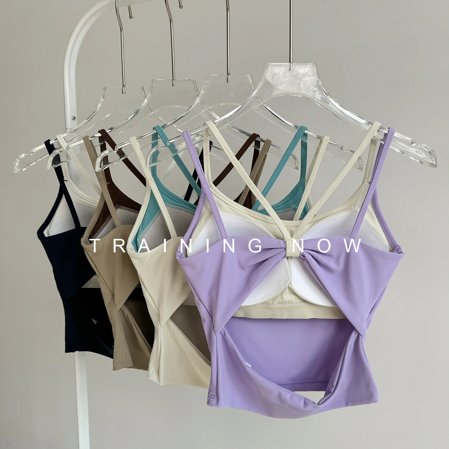 High-End Yoga Vest Women's Pilates Top with Chest Pad Fitness Sports Back Beauty Autumn Winter Sports Wear Nylon Fabric Runni...