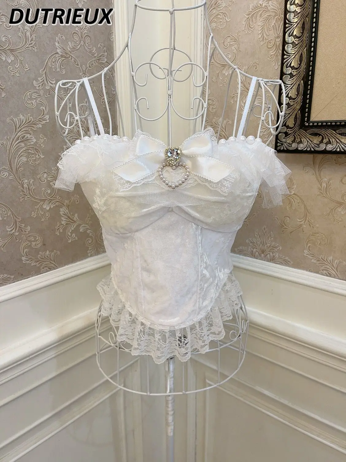 Sweet Princess Bow Pearl Lace Shorts Suspender Slimming Navel Velvet with Chest Pad Cute Girls Outside White Crop Tops