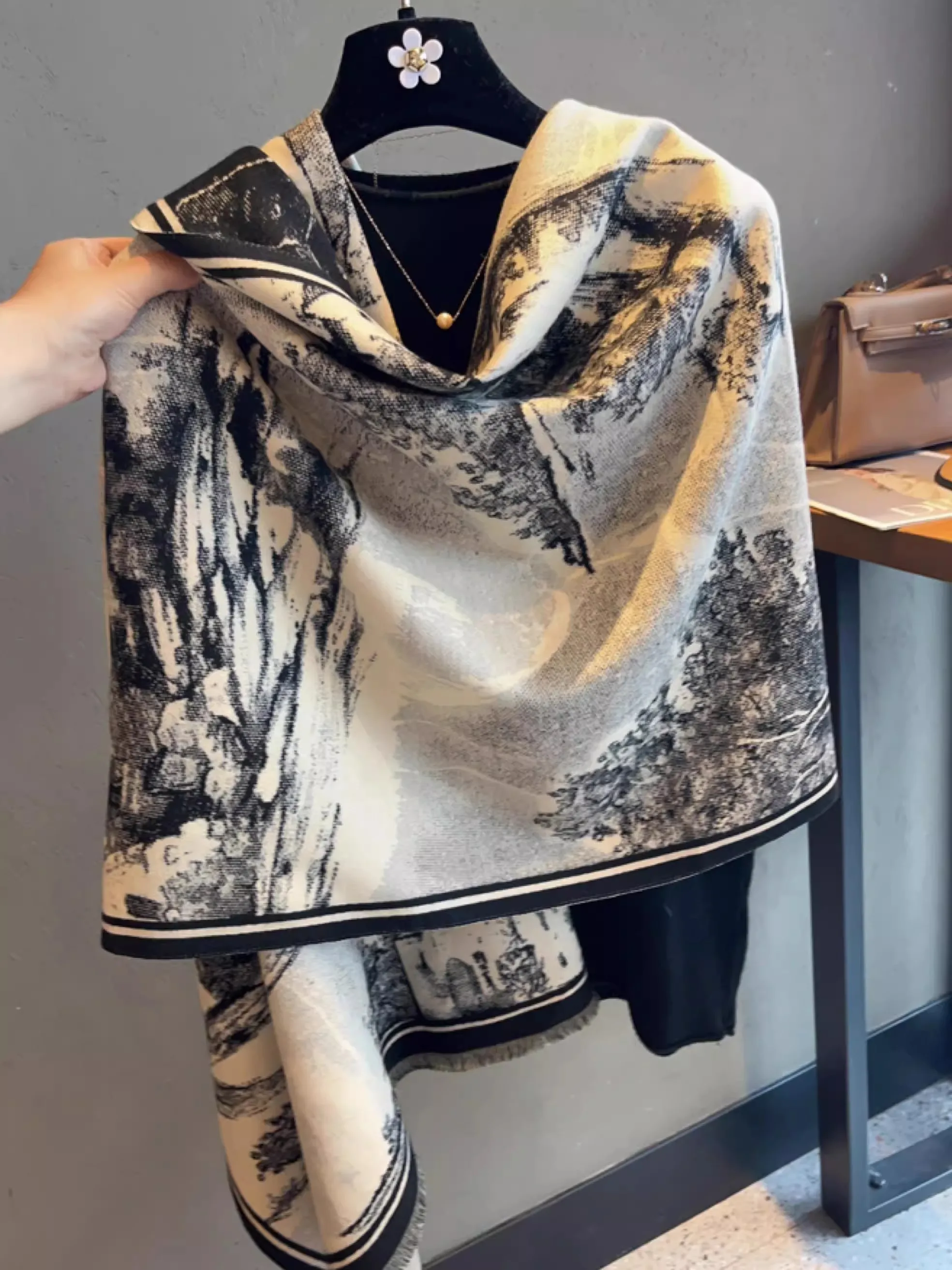 cansay-kaer-chateau-nordique-peinture-a-l'encre-camere-echarpe-femmes-automne-hiver-chaud-climatisation-chambre-oulder-poincon