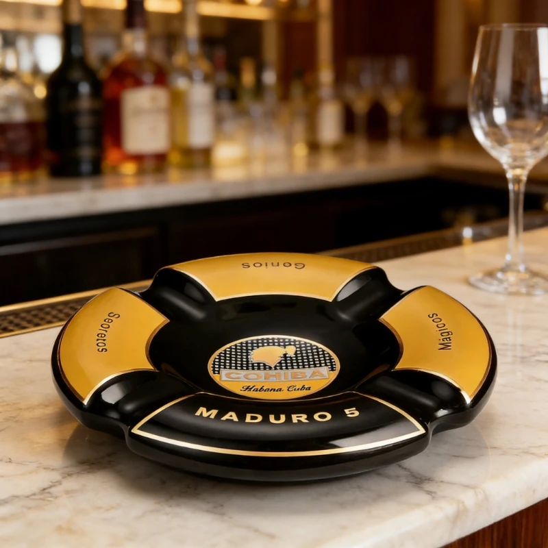 Akcesoria do cygar |   Ręcznie robiona popielniczka z marmuru ze złotymi akcentami, elegancki prezent walentynkowy dla par, dla wyrafinowanego stylu życia.